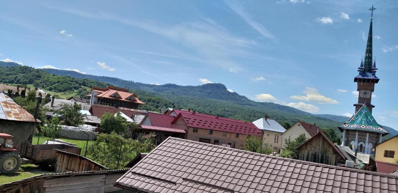 Pensiunea Casa Stet Toader Iulian Săpînţa Esterno foto